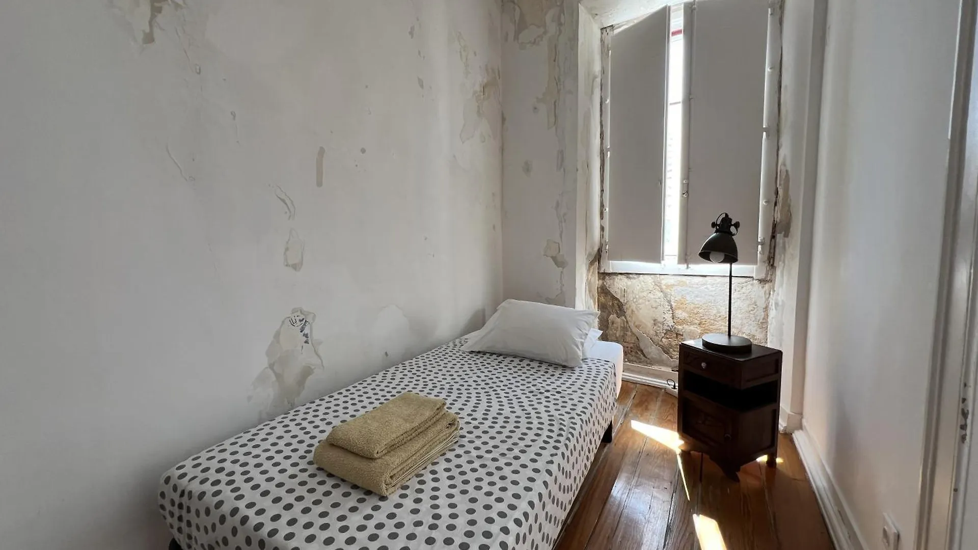 Lisbon Life Bairro Alto Apartment 0*,  Portugal